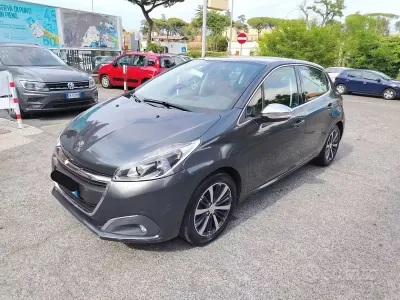 Usata Peugeot 208 S 110 CV (80 kW) 2017 Grigio Utilitaria