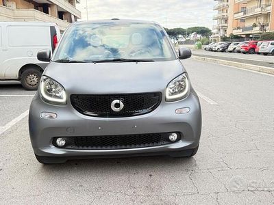 Usata Smart ForTwo Cabrio Passion 71 CV (52 kW) 2019 Grigio Cabrio