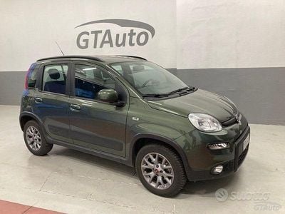 Usata Fiat Panda 4x4 S 86 CV (63 kW) 2018 Verde Utilitaria
