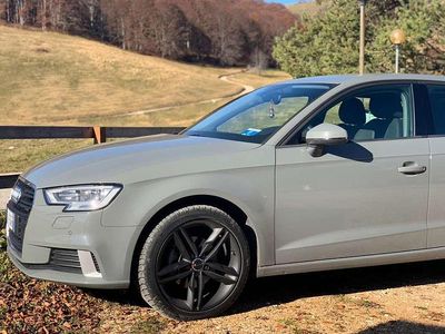 Usata Audi A3 Sport 116 CV (85 kW) 2019 Grigio Berlina