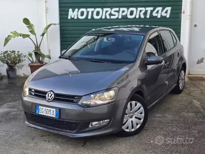 Używany VW Polo Highline 90 KM (66 kW) 2011 Szary Hatchback