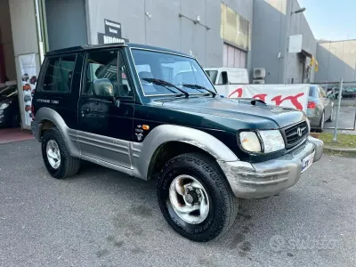 Usata Hyundai Galloper Comfort 100 CV (73 kW) 1998 Grigio SUV