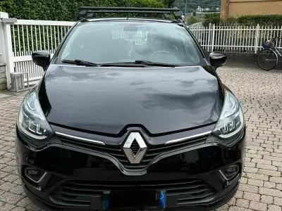 Usata Renault Clio IV Zen 90 CV (66 kW) 2019 Nero Utilitaria