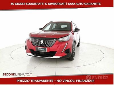 Rosso Usata 2023 Peugeot 2008 Allure SUV | 23.200 € (Buon prezzo)