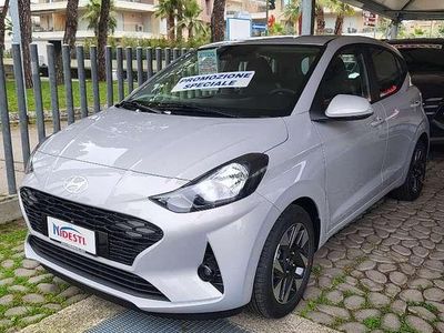 Nuova Hyundai i10 63 CV (46 kW) 2025 Lumen grey metallizzato Utilitaria