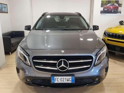 Usata Mercedes GLA200 136 CV (100 kW) 2016 Grigio SUV