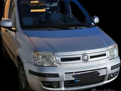 Usata Fiat Panda Active 60 CV (44 kW) 2011 Grigio Utilitaria