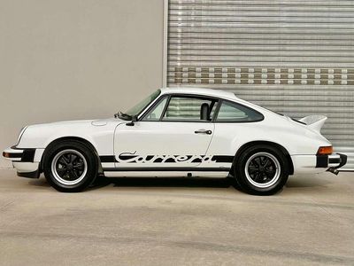 Brugt Porsche 911 Carrera 211 HK (155 kW) 1975 Hvid Coupe