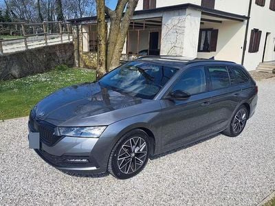 Usata Skoda Octavia Style 150 CV (110 kW) 2023 Grigio Station wagon