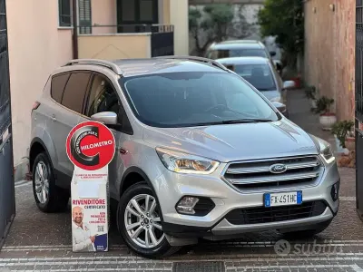 Usata Ford Kuga S 120 CV (88 kW) 2019 Grigio SUV