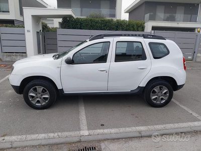Usata Dacia Duster 115 CV (84 kW) 2016 Bianco SUV