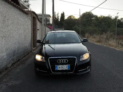 Usata Audi A3 90 CV (66 kW) 2012 Nero Utilitaria