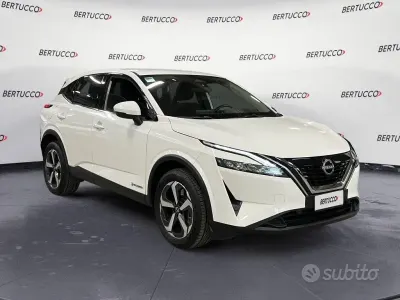 Usata Nissan Qashqai Acenta 190 CV (139 kW) 2023 Bianco SUV