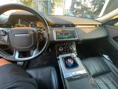 Usata Land Rover Range Rover 150 CV (110 kW) 2024 Nero SUV