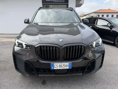 Usata BMW X5 M M Sport 340 CV (250 kW) 2024 Grigio SUV