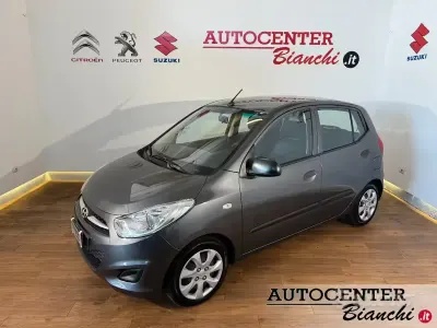Usata Hyundai i10 69 CV (50 kW) 2013 Grigio Utilitaria