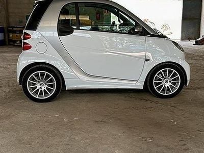 Usata Smart ForTwo Coupé 54 CV (39 kW) 2011 Bianco Coupé
