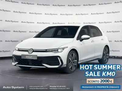Nuova VW Golf VIII R-line Plus 150 CV (110 kW) 2026 Oryx white Utilitaria
