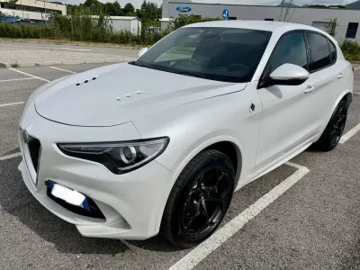 Usata Alfa Romeo Stelvio Quadrifoglio 510 CV (375 kW) 2019 Bianco perlato SUV