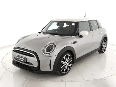 Usata Mini Cooper 136 CV (100 kW) 2023 Argento Utilitaria