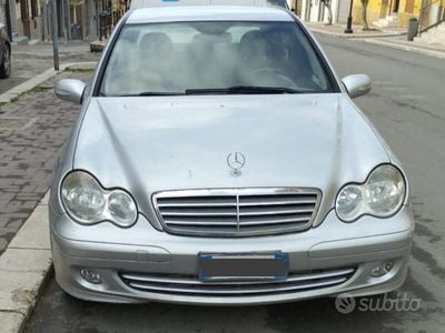 Mercedes C220