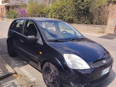 Occasion Ford Fiesta Ambiente 75 ch (55 kW) 2003 Noir Citadine