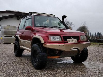 Usata Suzuki Vitara 1999 Rosso SUV