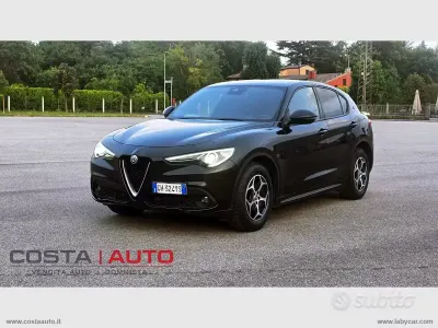 Usata Alfa Romeo Stelvio Super 160 CV (117 kW) 2022 Nero SUV