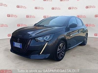 Usata Peugeot 208 Allure 75 CV (55 kW) 2023 Grigio Utilitaria