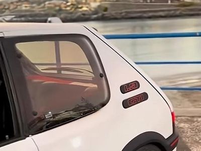 Bianco Usata 1987 Peugeot 205 GTi Berlina | 22.450 €
