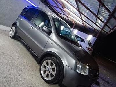 Käytetty Fiat Panda 101 HP (74 kW) 2007 Viistoperä
