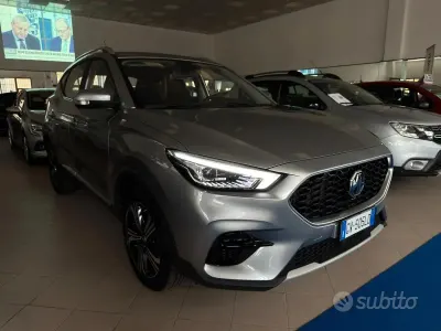 Usata MG ZS Comfort 106 CV (77 kW) 2024 Grigio SUV