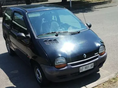 Usata Renault Twingo Komfort 58 CV (42 kW) 1998 Utilitaria