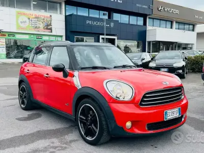 Usata Mini Cooper D Countryman 111 CV (81 kW) 2011 Rosso SUV