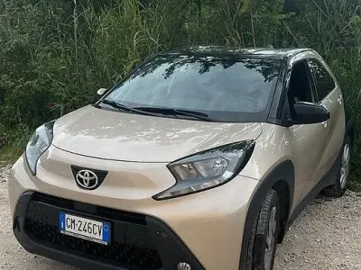 Usata Toyota Aygo X Trend 72 CV (52 kW) 2022 SUV