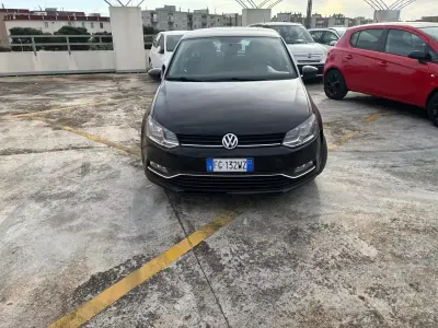 Usata VW Polo Trendline 75 CV (55 kW) 2017 Nero Berlina