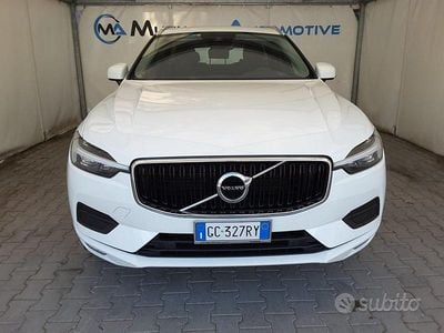 Usata Volvo XC60 Momentum 197 CV (144 kW) 2021 Bianco SUV