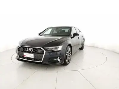 Usata Audi A6 Advanced 163 CV (119 kW) 2024 Blu Utilitaria