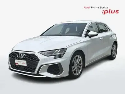 Usata Audi A3 S-Line 150 CV (110 kW) 2021 Bianco Berlina