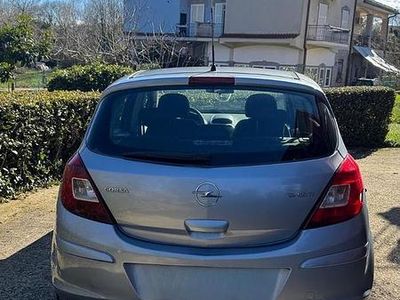 Usata Opel Corsa Enjoy 75 CV (55 kW) 2007 Grigio Utilitaria
