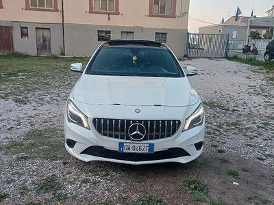Mercedes CLA200