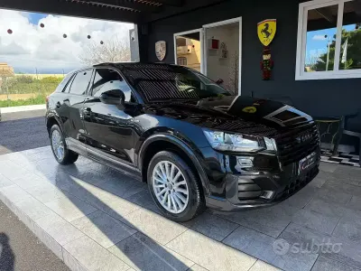 Usata Audi Q2 150 CV (110 kW) 2020 Nero SUV