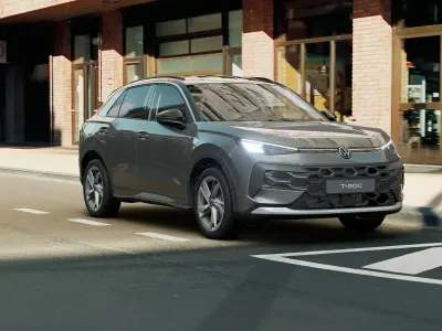 Nuova VW T-Roc Life 115 CV (84 kW) 2026 Wolf grey metallizzato SUV