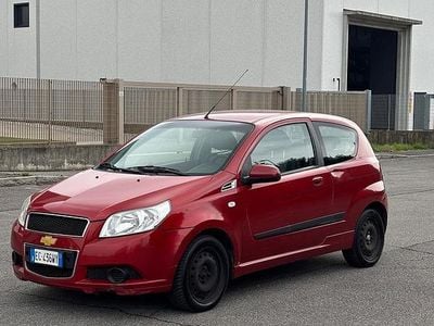 Usata Chevrolet Aveo LS 84 CV (61 kW) 2010 Arancione Berlina