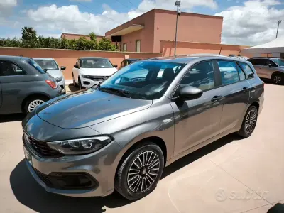 Usata Fiat Tipo City Life 131 CV (96 kW) 2022 Grigio Station wagon