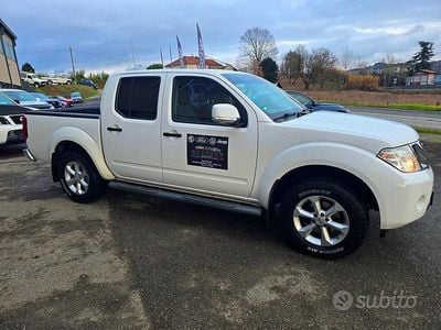 Usata Nissan Navara 190 CV (139 kW) 2014 Bianco Pick-up