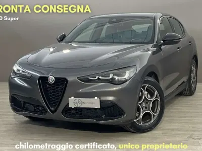 Usata Alfa Romeo Stelvio Sprint 160 CV (117 kW) 2023 Grigio vesuvio SUV