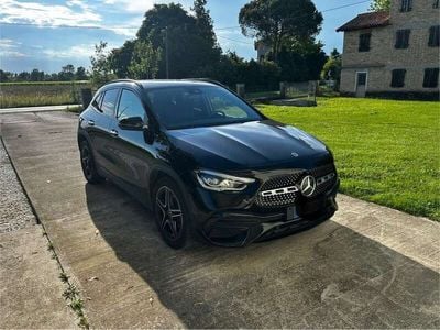 Mercedes GLA200