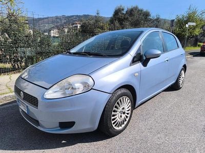 Usata Fiat Grande Punto 2006 Blu Utilitaria