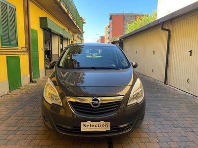 Usata Opel Meriva 120 CV (88 kW) 2013 Grigio Monovolume